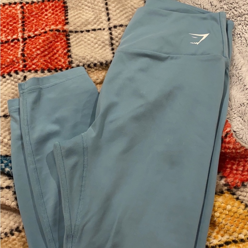 Gym shark leggings. Xl
